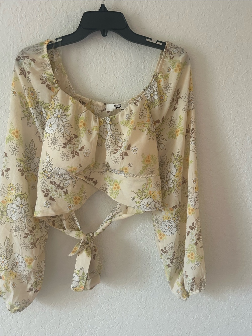 Tie-Front Floral Crop Blouse in Cream and Yellow